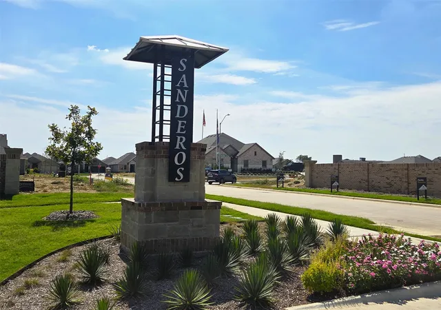 Photo 3 of Sale Pending at 1736 Cambium Dr, Fort Worth, TX 76131 | MLS# 21342518 | Listing updated on 2026-09-14