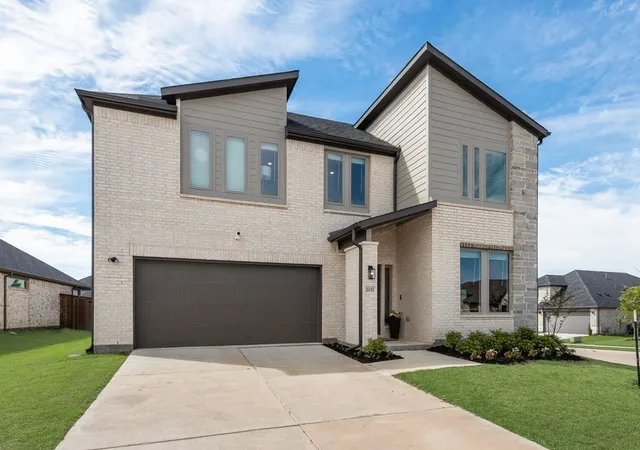 Photo 1 of Single family home for sale at 2037 Dovedale Dr, Forney, TX 75126 | MLS# 21346287 | Listing updated on 2026-07-31