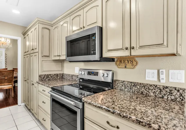 Photo 4 of Single family home for sale at 5418 Barcelona Dr, Garland, TX 75043 | MLS# 21345249 | Listing updated on 2026-09-09