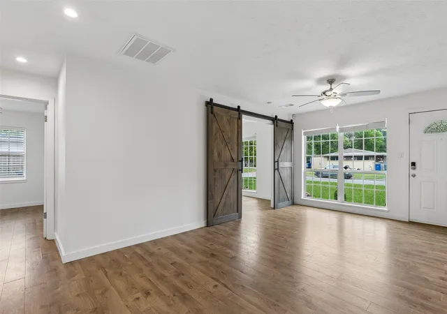 Photo 3 of Sale Pending at 2519 Maverick Ave, Dallas, TX 75228 | MLS# 21346306 | Listing updated on 2026-09-24