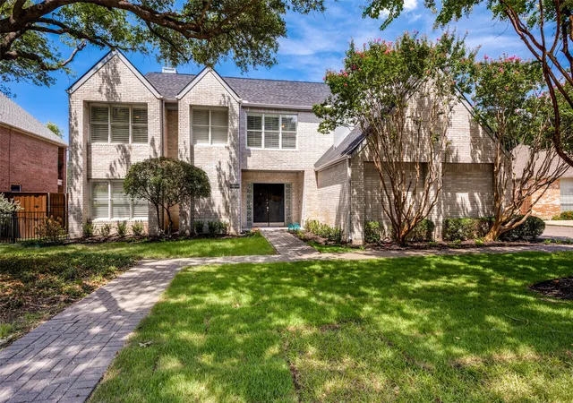 Photo 1 of Single family home for sale at 2532 Pelican Bay Dr, Plano, TX 75093 | MLS# 21344452 | Listing updated on 2026-09-11