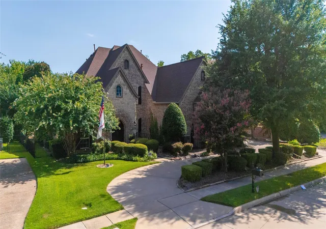 Single family home for sale at 5021 Rangewood Dr, Flower Mound, TX 75028 | MLS# 21344967 | Listing updated on 2026-10-07