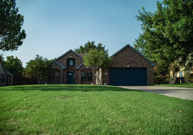 Photo 1 of Single family home for sale at 2521 Glenn Ranch Dr, Burleson, TX 76028 | MLS# 21346489 | Listing updated on 2026-08-02