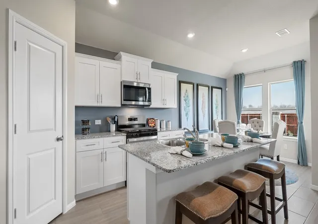 Photo 2 of Single family home for sale at 4240 Sunny Branch Ln, Crowley, TX 76036 | MLS# 21346055 | Listing updated on 2026-09-15