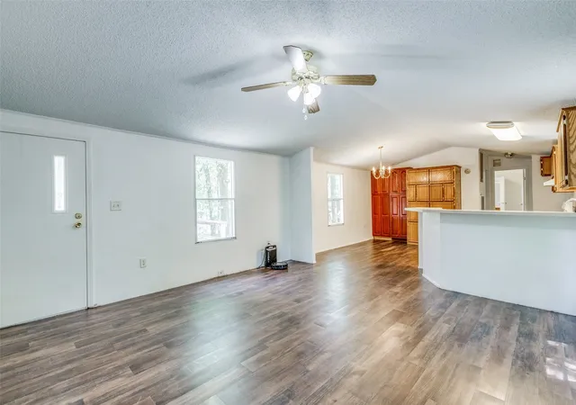Photo 2 of Manufactured home for sale at 28 Wembley Rd, Gordonville, TX 76245 | MLS# 21344564 | Listing updated on 2026-07-31
