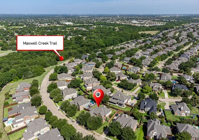 Photo 3 of Single family home for sale at 205 Creekside Dr, Murphy, TX 75094 | MLS# 21345273 | Listing updated on 2026-09-10