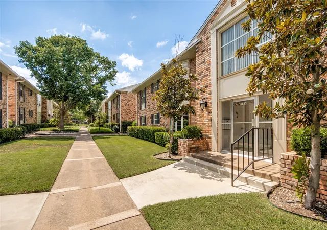Photo 2 of Sale Pending at 5833 E University Blvd #A, Dallas, TX 75206 | MLS# 21345184 | Listing updated on 2026-09-16
