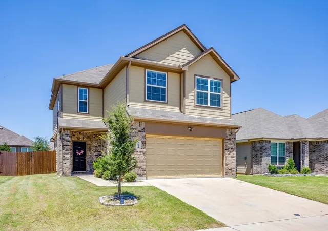 Photo 1 of Single family home for sale at 5044 Chital Dr, Crowley, TX 76036 | MLS# 21346218 | Listing updated on 2026-09-07