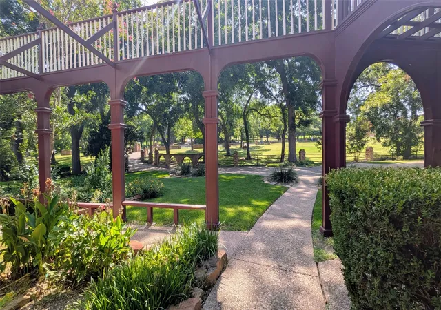 Photo 1 of Single family home for sale at 1431 S Houston School Rd, Lancaster, TX 75146 | MLS# 21335525 | Listing updated on 2026-09-10