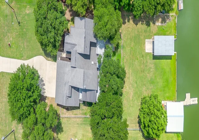 Photo 1 of Single family home for sale at 11972 Younger Ct, Azle, TX 76020 | MLS# 21333837 | Listing updated on 2026-07-31