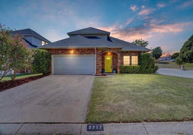 Photo 1 of Sale Pending at 9717 Lea Shore Ct, Fort Worth, TX 76179 | MLS# 21332877 | Listing updated on 2026-09-19