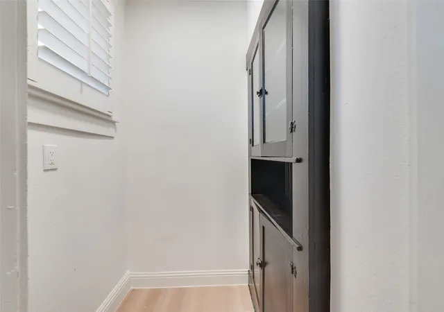 Photo 16 of Single family home for sale at 1205 W Arlington Ave, Fort Worth, TX 76110 | MLS# 21346653 | Listing updated on 2026-09-10