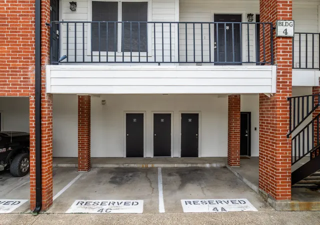 Photo 3 of Condo for sale at 600 Bagby Ave #4C, Waco, TX 76706 | MLS# 21343323 | Listing updated on 2026-09-04