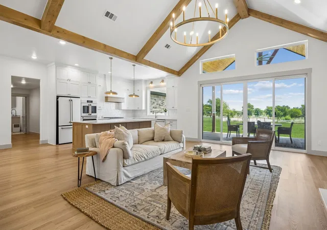 Photo 4 of Single family home for sale at 1311 Greathouse Rd, Waxahachie, TX 75167 | MLS# 21335167 | Listing updated on 2026-07-31