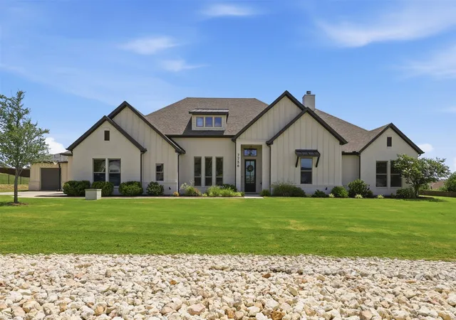 Photo 1 of Single family home for sale at 7736 Laura Lake Ln, Fort Worth, TX 76126 | MLS# 21346410 | Listing updated on 2026-09-12