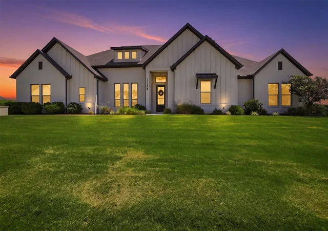Photo 3 of Single family home for sale at 7736 Laura Lake Ln, Fort Worth, TX 76126 | MLS# 21346410 | Listing updated on 2026-09-12