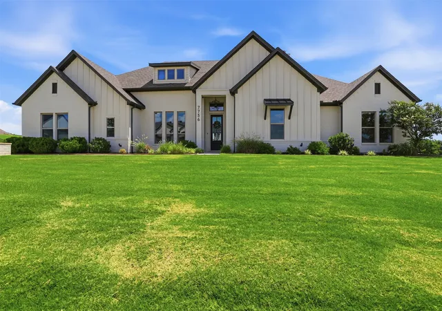 Photo 3 of Single family home for sale at 7736 Laura Lake Ln, Fort Worth, TX 76126 | MLS# 21346410 | Listing updated on 2026-09-12