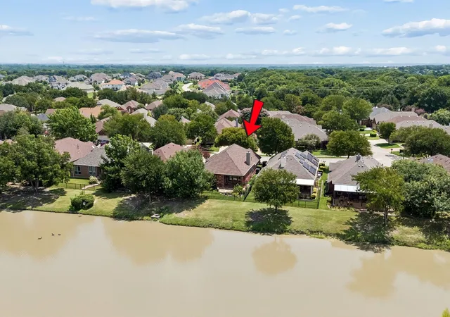 Photo 2 of Single family home for sale at 293 Cheyenne Dr, Fairview, TX 75069 | MLS# 21343398 | Listing updated on 2026-09-12