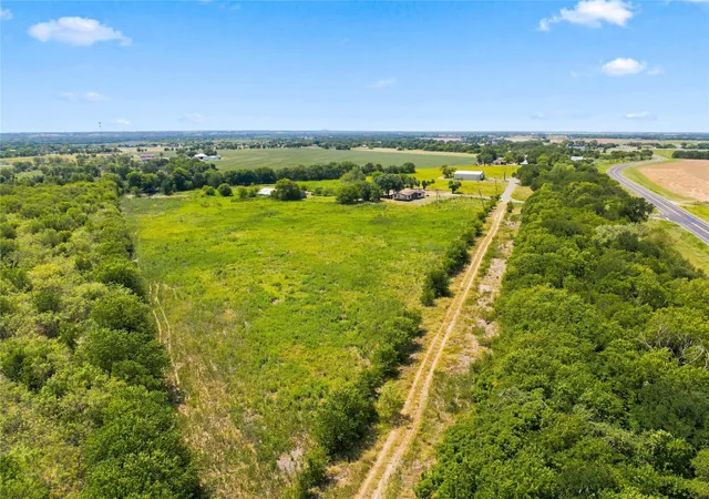 Photo 2 of Manufactured home for sale at 620 Park St, West, TX 76691 | MLS# 21346724 | Listing updated on 2026-07-31