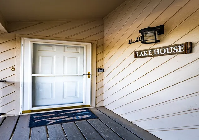 Photo 2 of Condo for sale at 3033 Hells Gate Loop #E206, Strawn, TX 76475 | MLS# 21346111 | Listing updated on 2026-07-31
