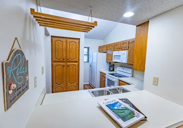 Photo 3 of Condo for sale at 3033 Hells Gate Loop #E206, Strawn, TX 76475 | MLS# 21346111 | Listing updated on 2026-07-31