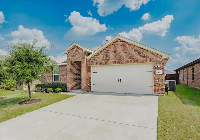 Photo 1 of Single family home for sale at 2904 Goodrich St, Royse City, TX 75189 | MLS# 21346599 | Listing updated on 2026-07-31