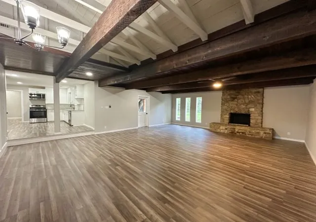 Photo 2 of Single family home for sale at 302 W Highland Ave, Comanche, TX 76442 | MLS# 21346814 | Listing updated on 2026-09-30