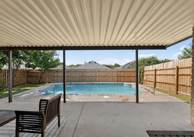 Photo 2 of Single family home for sale at 7241 Decoy Ln, Fort Worth, TX 76120 | MLS# 21346837 | Listing updated on 2026-09-28