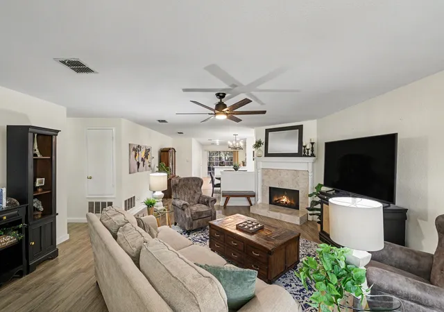 Photo 3 of Sale Pending at 3123 Melrose Dr, Mc Kinney, TX 75070 | MLS# 21346917 | Listing updated on 2026-09-08