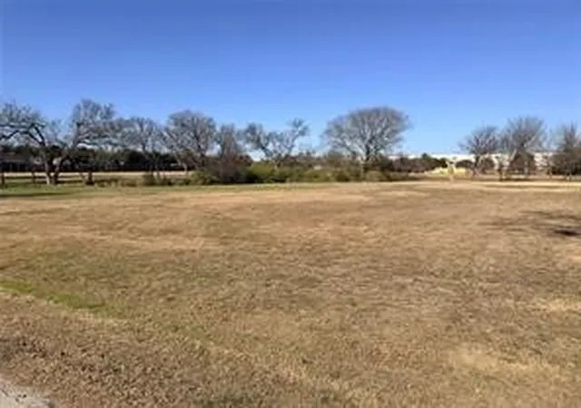 Photo 1 of Land for sale at 539 Winston Dr, De Soto, TX 75115 | MLS# 21346936 | Listing updated on 2026-09-15
