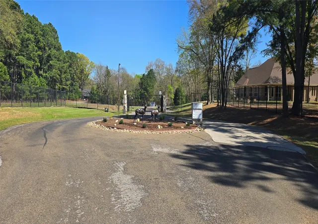 Photo 2 of Land for sale at 000 Watters Edge Dr, Larue, TX 75770 | MLS# 21347074 | Listing updated on 2026-07-31