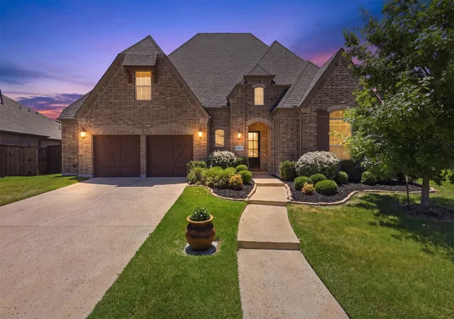 Photo 3 of Single family home for sale at 10813 Sycamore Falls Dr, Argyle, TX 76226 | MLS# 21346643 | Listing updated on 2026-10-04