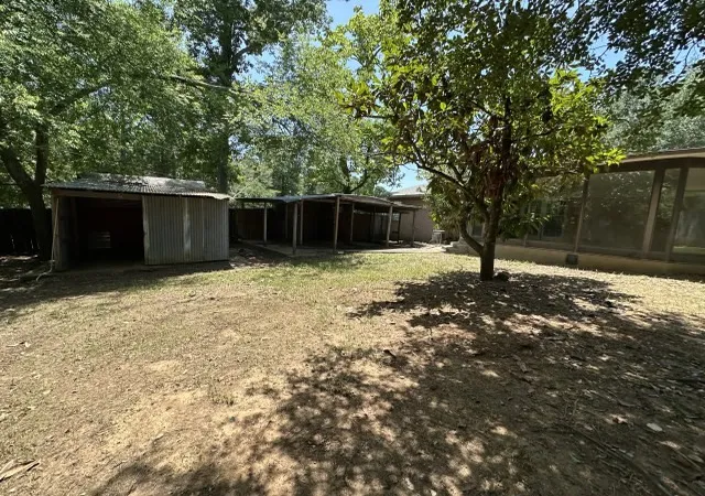 Photo 2 of Single family home for sale at 305 Butler St, Arp, TX 75750 | MLS# 21347201 | Listing updated on 2026-09-14