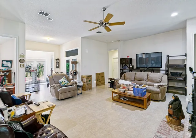 Photo 1 of Single family home for sale at 1425 Tobie Layne St, Benbrook, TX 76126 | MLS# 21346035 | Listing updated on 2026-10-02