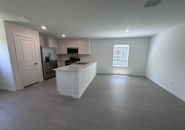Photo 3 of Sale Pending at 3160 Campeiro Ave, Aubrey, TX 76227 | MLS# 21347272 | Listing updated on 2026-09-08