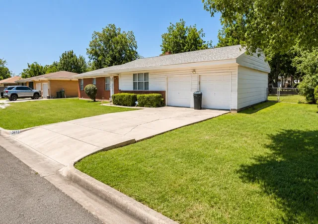 Photo 3 of Single family home for sale at 3613 Chaffin Dr, Richland Hills, TX 76118 | MLS# 21346720 | Listing updated on 2026-09-22
