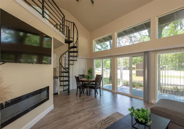 Photo 3 of Single family home for sale at 6120 Payne Rd, Malakoff, TX 75148 | MLS# 21347189 | Listing updated on 2026-09-08