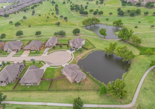 Photo 4 of Single family home for sale at 2304 Llano Dr, Royse City, TX 75189 | MLS# 21347366 | Listing updated on 2026-09-18