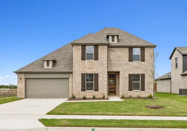 Photo 1 of Single family home for sale at 724 Metallic Tree Ln, Van Alstyne, TX 75495 | MLS# 21347411 | Listing updated on 2026-08-01