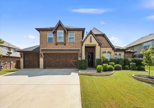 Photo 2 of Single family home for sale at 1925 Knoxbridge Rd, Forney, TX 75126 | MLS# 21347316 | Listing updated on 2026-09-11