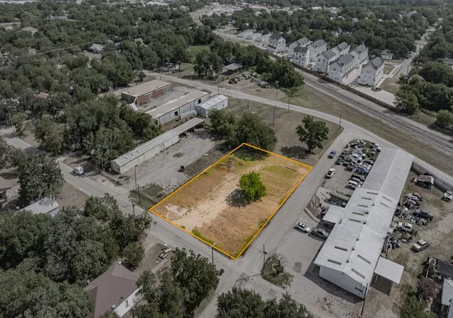 Photo 1 of Land for sale at 717 N Mccart St, Stephenville, TX 76401 | MLS# 21347466 | Listing updated on 2026-08-01