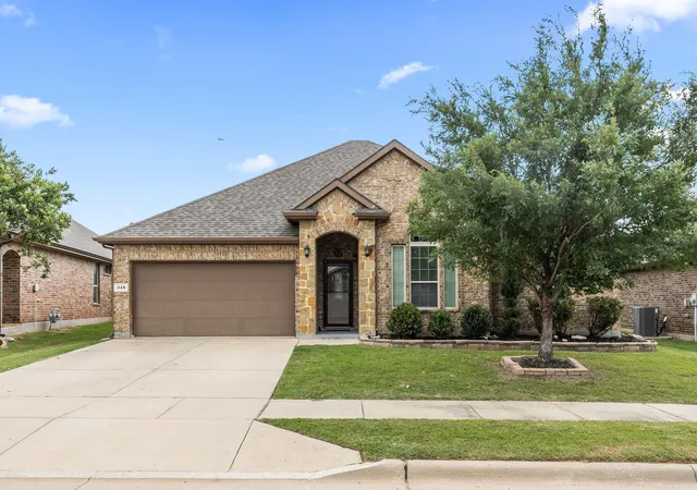 Photo 1 of Sale Pending at 328 Running Water Trl, Fort Worth, TX 76131 | MLS# 21347415 | Listing updated on 2026-09-10