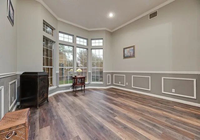 Photo 3 of Single family home for sale at 2212 Nottingham St, Flower Mound, TX 75028 | MLS# 21347522 | Listing updated on 2026-10-04