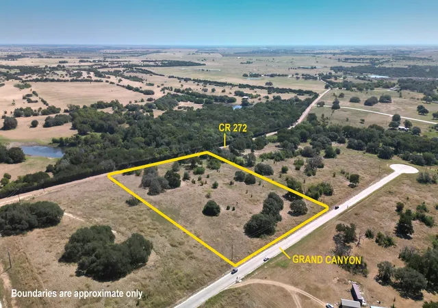Land for sale at 461 Grand Canyon Dr, Oglesby, TX 76561 | MLS# 21345620