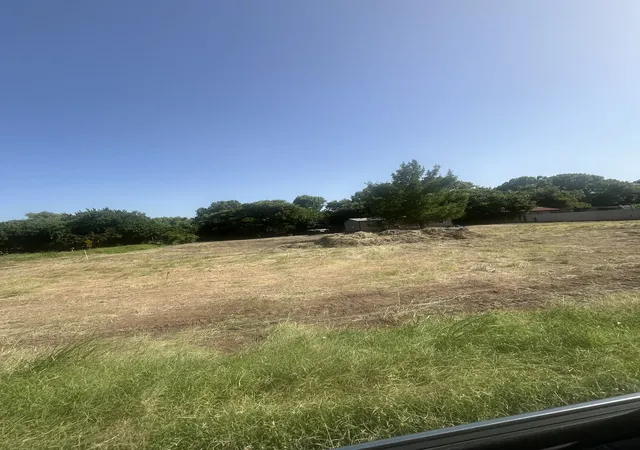 Photo 3 of Sale Pending at 101 Brook Ct, Springtown, TX 76082 | MLS# 21346425 | Listing updated on 2026-09-26