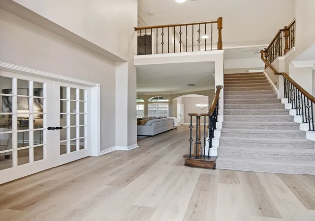 Photo 2 of Single family home for sale at 94 Bremen Dr, Hurst, TX 76054 | MLS# 21347625 | Listing updated on 2026-09-13