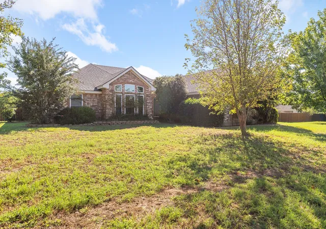 Photo 1 of Single family home for sale at 2609 Castle Rd, Burleson, TX 76028 | MLS# 21347635 | Listing updated on 2026-08-02