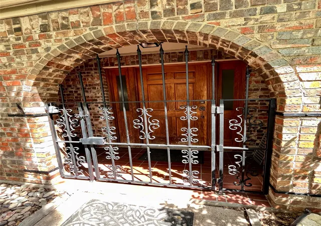 Photo 1 of Single family home for sale at 7410 Boisenberry Ln, Dallas, TX 75249 | MLS# 21346924 | Listing updated on 2026-10-05