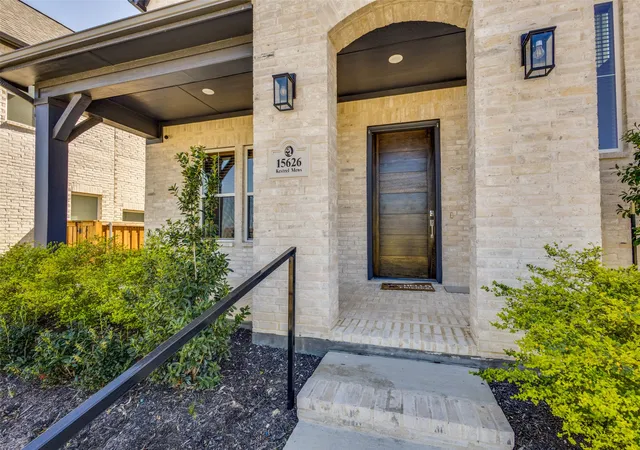 Photo 3 of Single family home for sale at 15626 Kestrel Mews, Frisco, TX 75035 | MLS# 21347602 | Listing updated on 2026-09-12