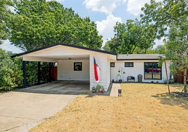 Photo 3 of Single family home for sale at 9740 Ash Creek Dr, Dallas, TX 75228 | MLS# 21344839 | Listing updated on 2026-09-12